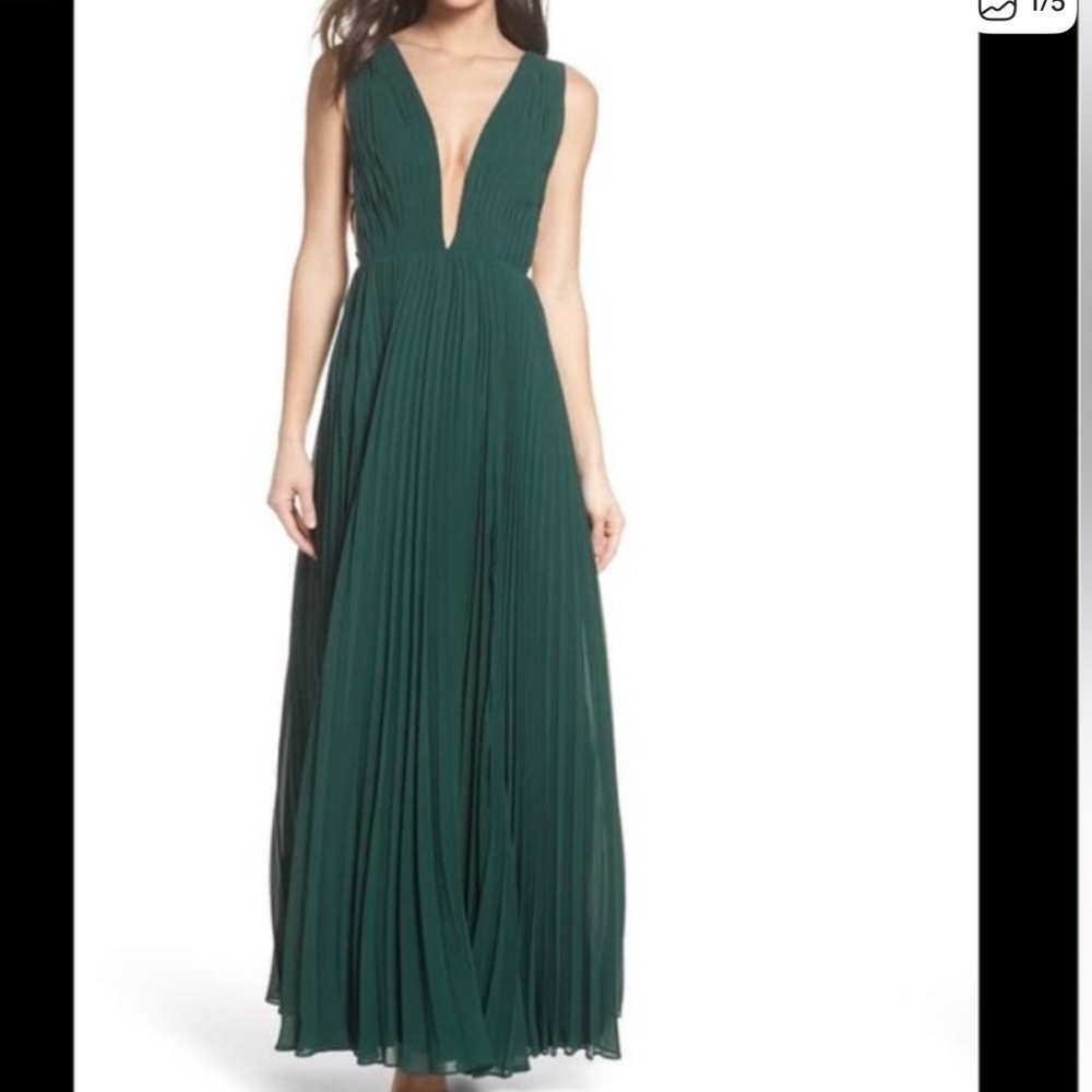 Fame and Partners Emerald Pleated Maxi Dress